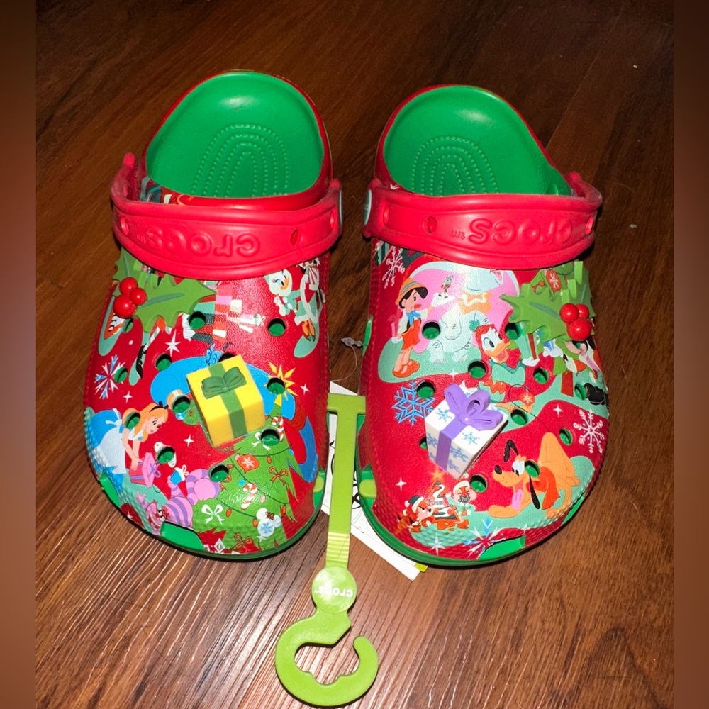 Brand new with tags. Christmas Disney Crocs size 4